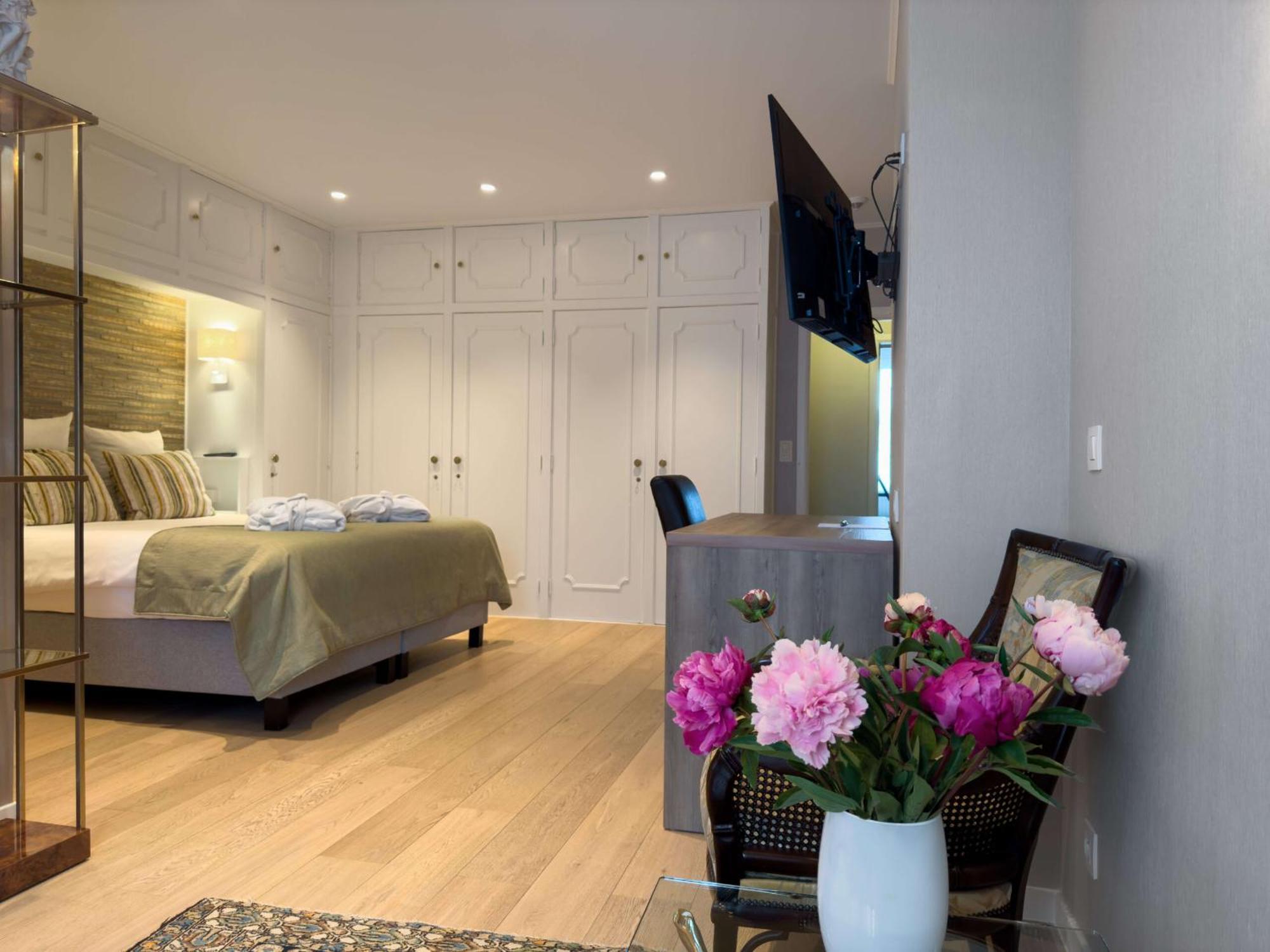 Superior Plus Room,1539775054:JPEG